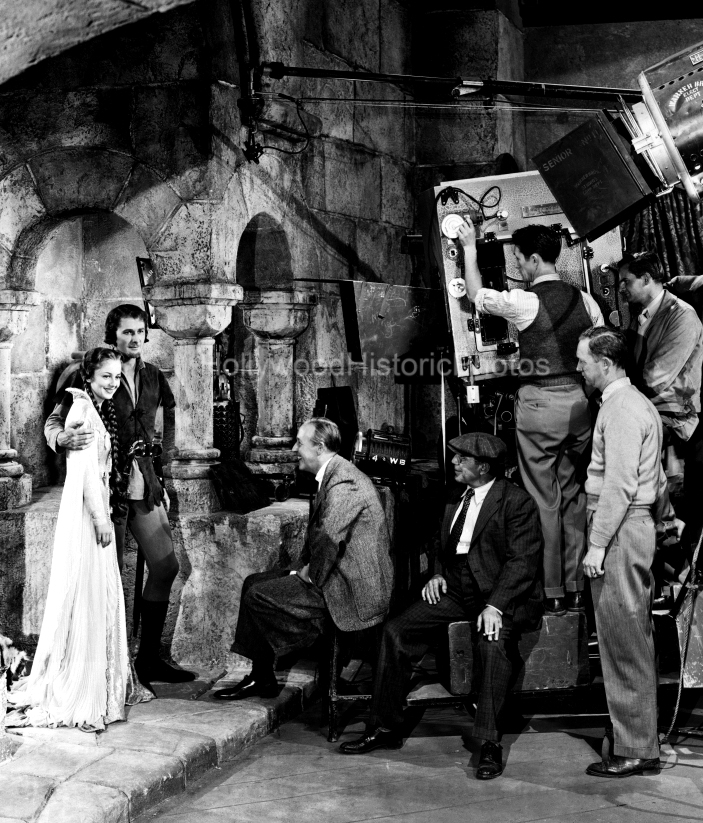 Adventures of Robin Hood 1938 de Havilland Flynn Keighley.jpg